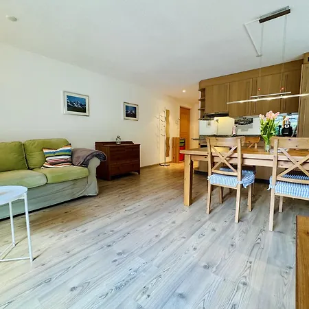 Apartment Stella Alpina 1 *